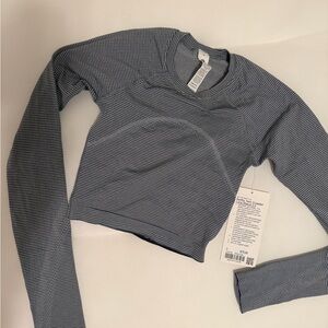 Lululemon Swiftly Tech Long Sleeve Shirt 2.0